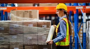 ฟิล์มพันพาเลท สำคัญกับคลังสินค้าอย่างไร ช่วยลดต้นทุนได้แค่ไหน